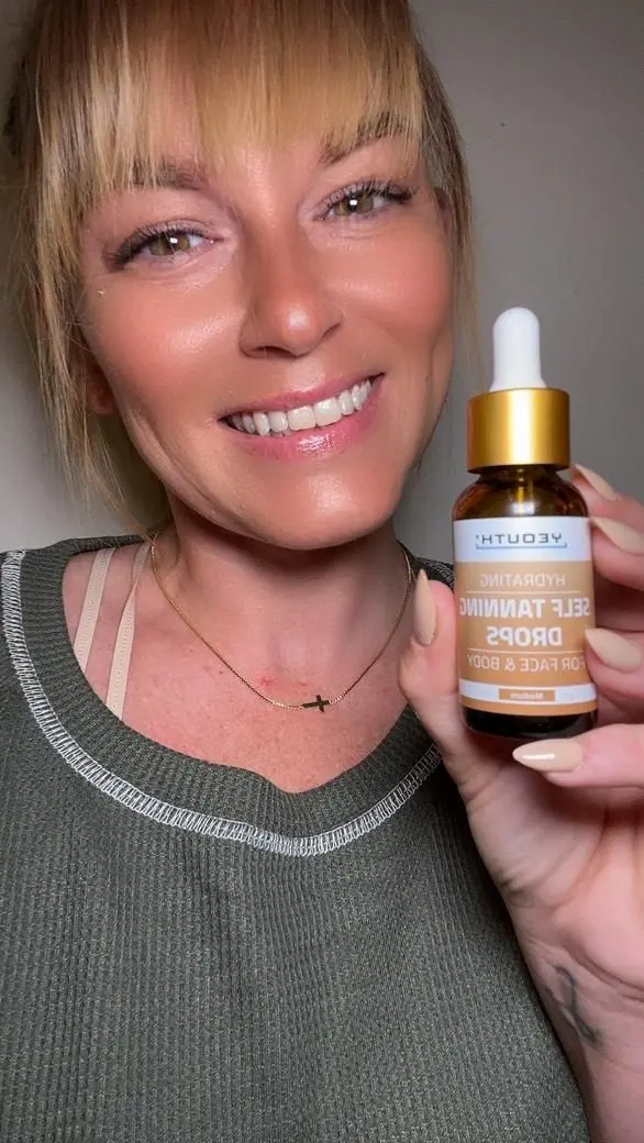 Customer review photo — YEOUTH Self Tanning Drops